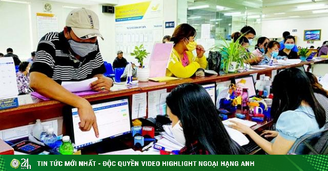 Từ 15/8, những cán bộ, công chức nào được nâng lương? - Vimarsana News