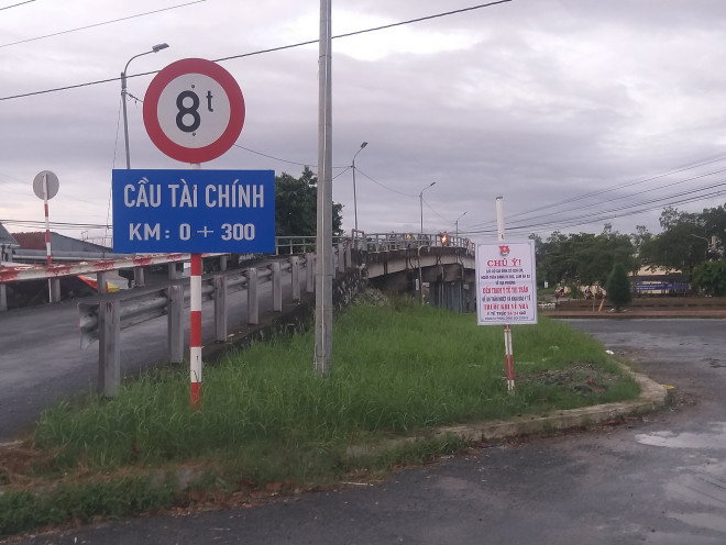 Cần Thơ ra thông báo khẩn, Cà Mau có chùm ca nghi mắc COVID-19 - 3