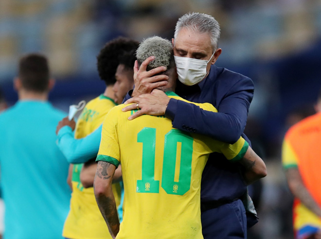 Thầy Neymar tiết lộ lí do Brazil thành cựu vương Copa America - 1