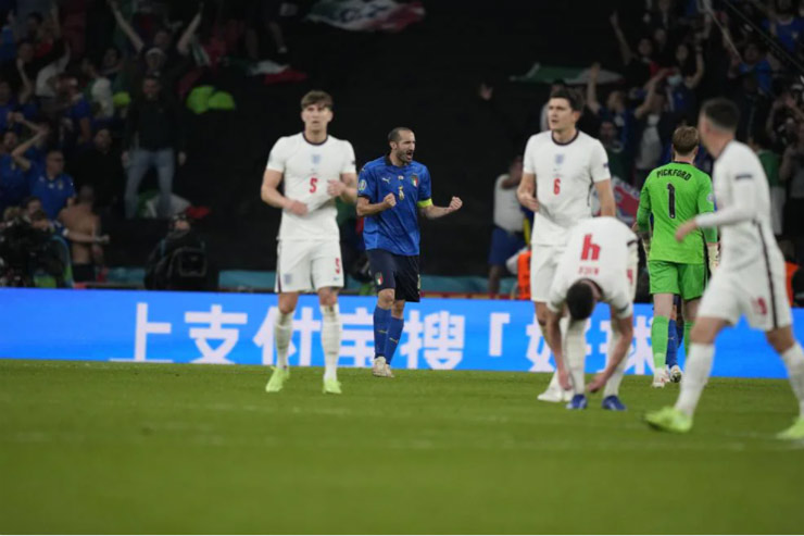 Trực tiếp bóng đá Italia - Anh: Tội đồ cay đắng loạt 11m (Chung kết EURO 2020) (Hết giờ) - 22