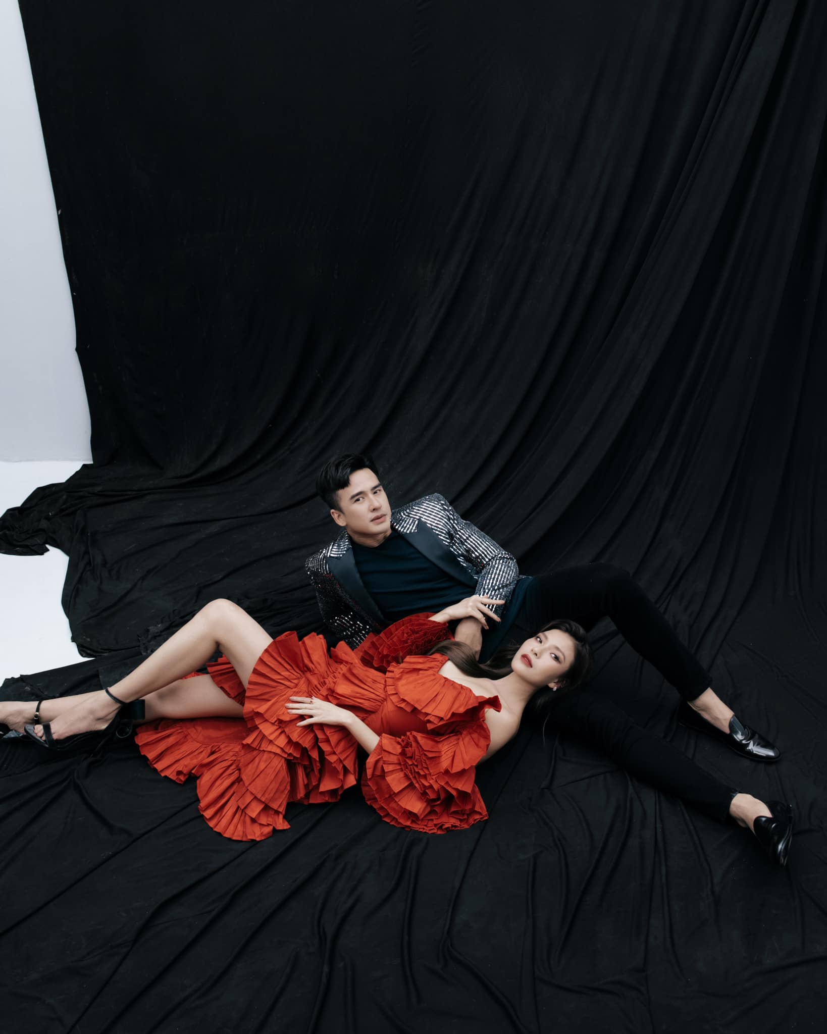 Bà xã Lương Thế Thành khoe body "mẹ 1 con" căng tràn được vạn người yêu thích - 8