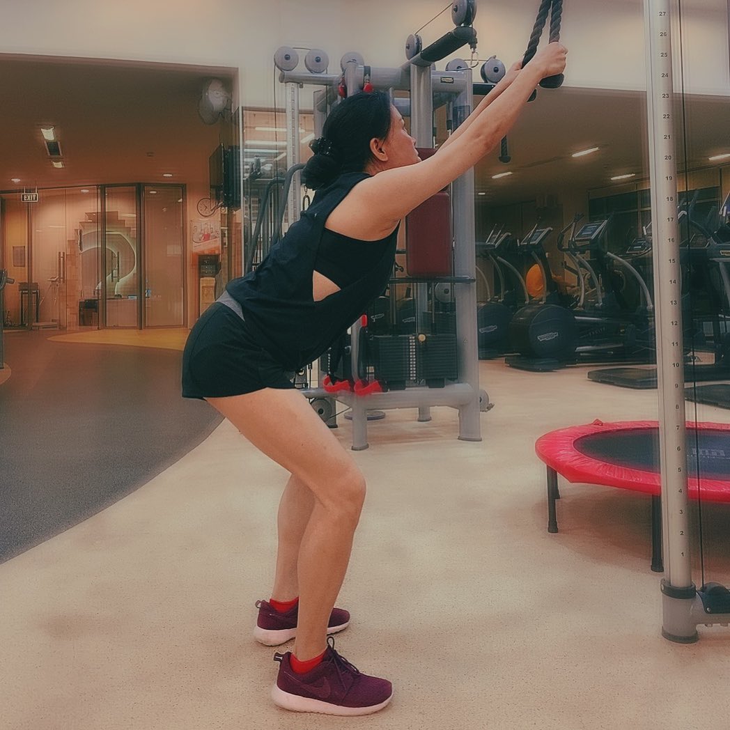 Phượng Chanel mặc bikini chứng minh nóng bỏng hơn sau khi chia tay Quách Ngọc Ngoan - 8