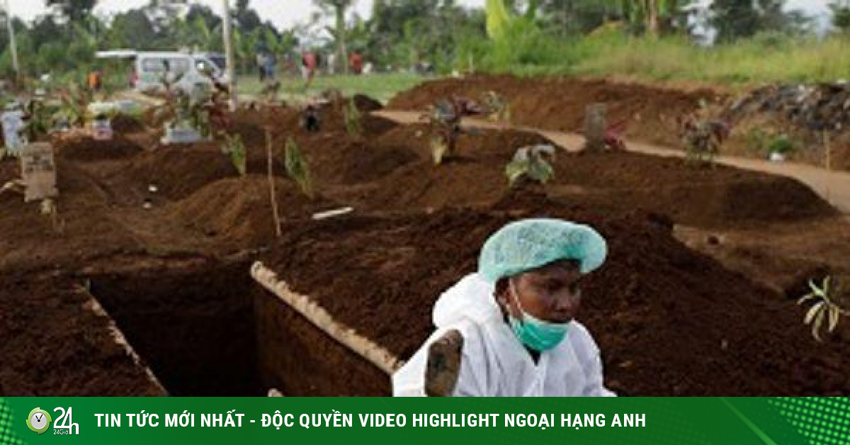 Indonesia: Ca nhiễm COVID-19 tăng mạnh, tình nguyện viên hỗ trợ đóng quan tài - Vimarsana News