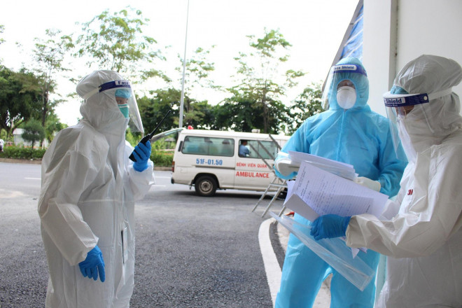 Giáp mặt hàng nghìn F0 trong "căn cứ địa" điều trị COVID-19 - 2