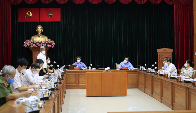 TP.HCM: Chuẩn bị cho tình huống siết chặt hơn Chỉ thị 16 - 1