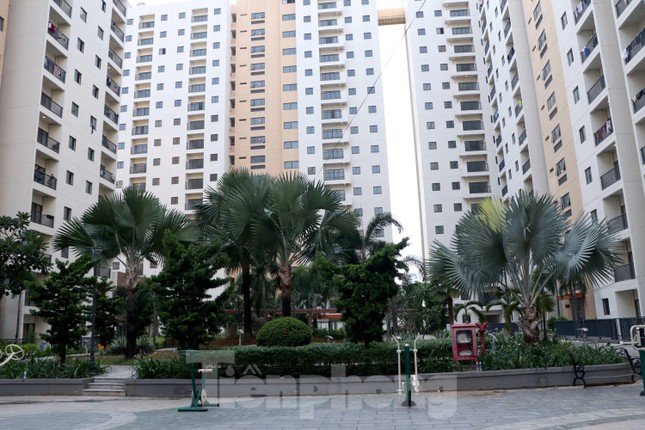 Theo chân bác sĩ chăm sản phụ mắc COVID-19 ở bệnh viện dã chiến lớn nhất TP.HCM - 11