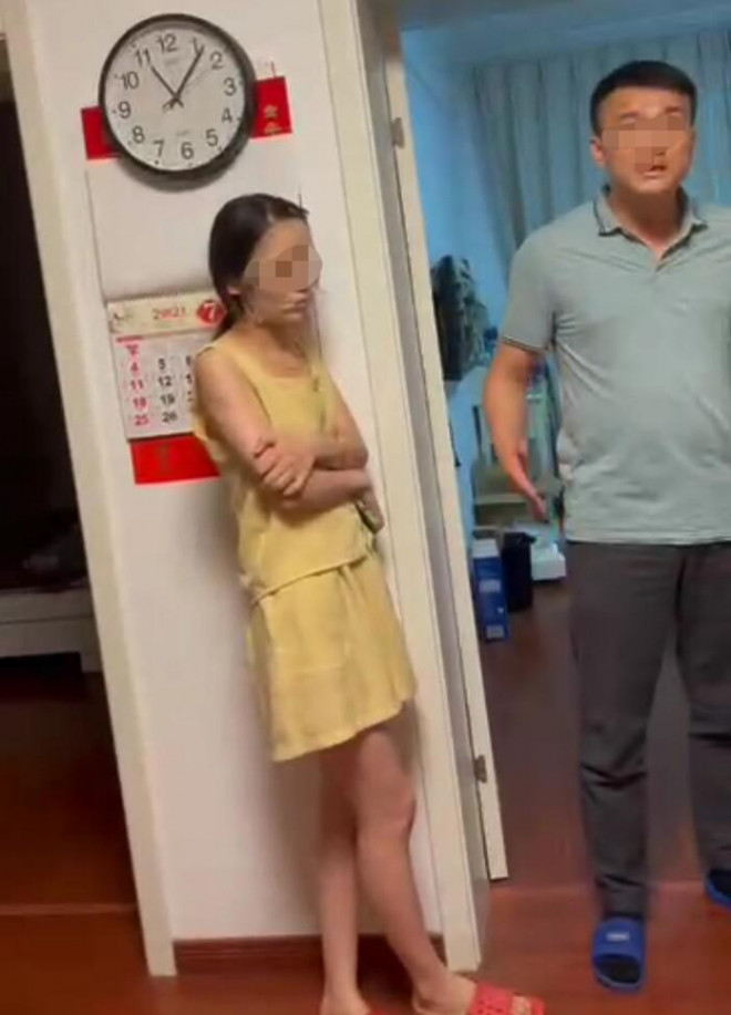 Bị bắt gian ngay tại nhà, vợ thản nhiên đứng đắp mặt nạ, bồ cũ của chồng bất ngờ &#34;bóc phốt&#34; - 5