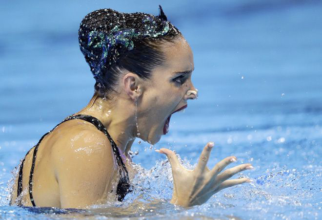 Chuyện Nữ Vđv Vạch Áo Cho Con Bú Tại Olympic: 