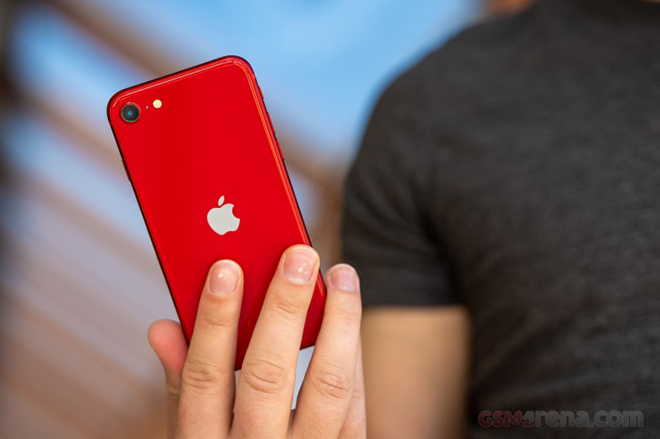 Bảng giá iPhone: iPhone 11 biến động nhất, iPhone 12 Pro Max không đổi - 1