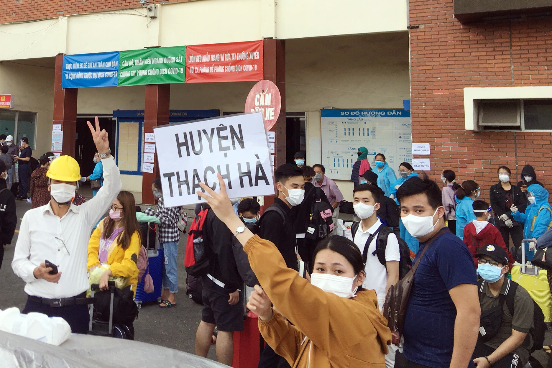 720 người Hà Tĩnh rời TP.HCM trên chuyến tàu đặc biệt - 2