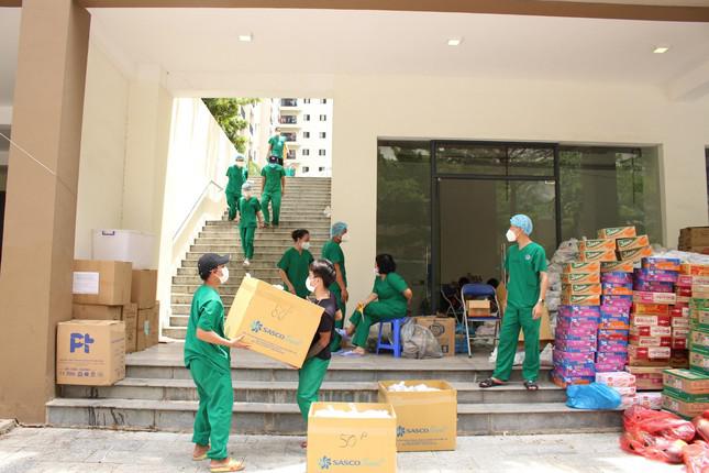 Những ai được phép ra đường trong thời gian TPHCM thực hiện Chỉ thị 16+? - 2