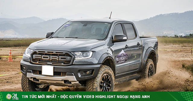 Giá xe Ford Ranger Raptor lăn bánh tháng 7/2021 - Vimarsana News