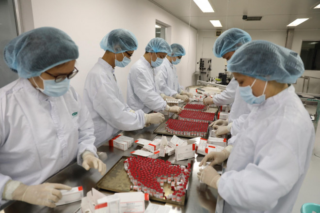 Nga, Mỹ và Nhật Bản chuyển giao công nghệ sản xuất vắc-xin Covid-19 cho Việt Nam - 1