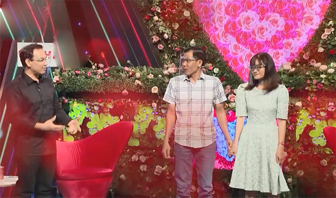 Chàng nhân viên y tế U40 chưa từng yêu khiến bạn gái “hết hồn&#34; khi mở rào - 7