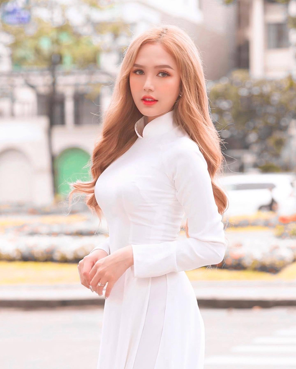 Xoài Non lộ bí mật "sốc" sau khi sống chung với "streamer...