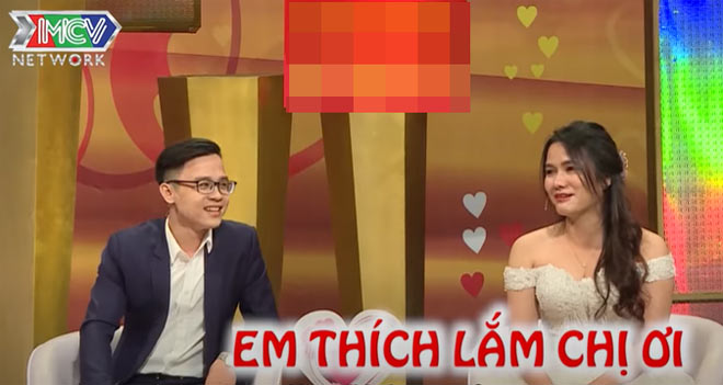 Nghe lời bạn trai rủ vào nhà nghỉ “trú mưa”, cô gái có cái kết &#34;nảy lửa&#34; - 7