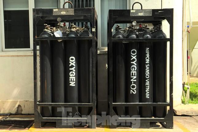 Cận cảnh nhà máy sản xuất oxy y tế 'khổng lồ' phục vụ bệnh viện điều trị COVID-19 - 8