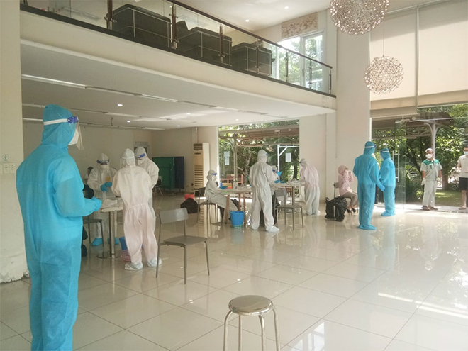 Quản lý tòa nhà - Những người hùng thầm lặng trong mùa dịch - 1