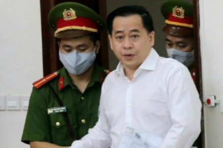 Cựu Phó Tổng cục trưởng Tình báo nhận 5 tỷ, khuyên Vũ "nhôm" bỏ trốn