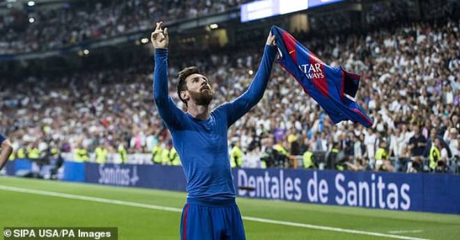 Họp báo vụ Messi rời Barcelona: Chủ tịch Laporta tri ân M10, tuyên bố CLB là trên hết - 1
