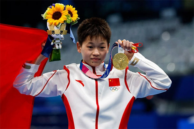 The miracle of a 14-year-old Chinese girl winning Olympic gold made her opponents respect - 3