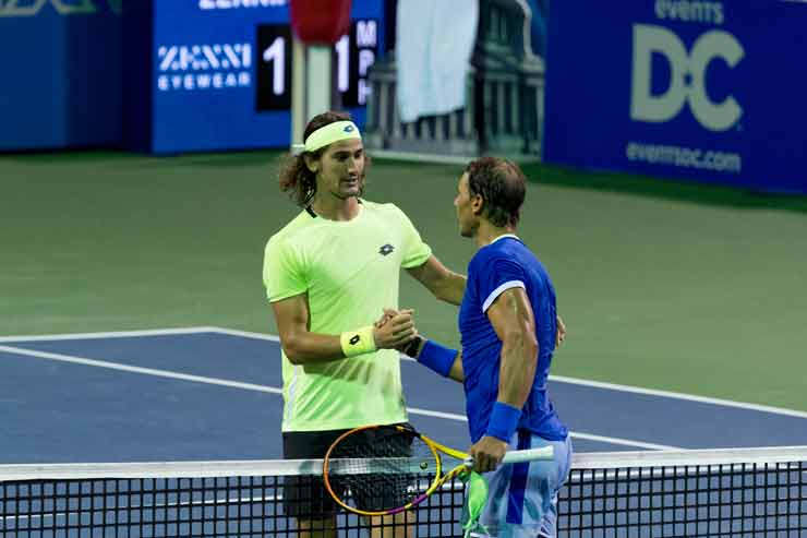 Nadal thua sốc SAO 1m93 vẫn quyết vượt Djokovic giành ngôi “Vua Masters” - 1