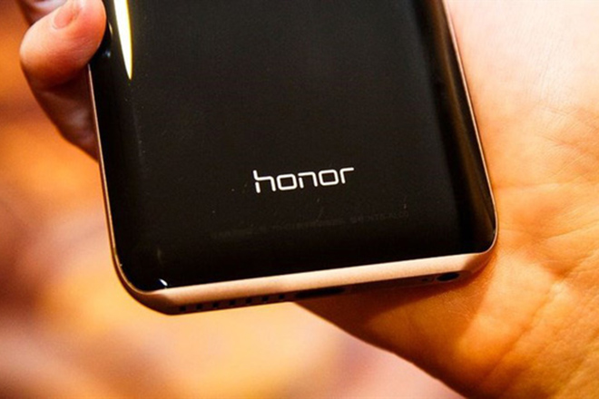 Tách khỏi Huawei, Honor cũng không yên với Mỹ - 3