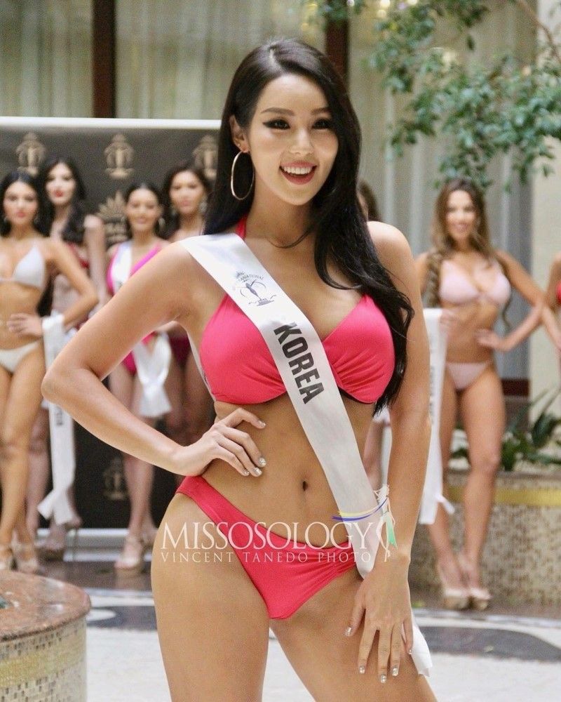 "Hoa hậu cảnh sát Hàn Quốc" siêu gợi cảm khi rời áo đồng phục nhờ ăn ngủ ở phòng tập - 5