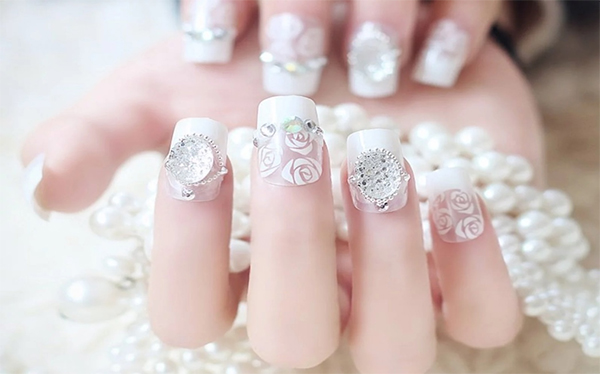 10 mẫu nail cô dâu đẹp đơn giản nhẹ nhàng hiện đại và sang chảnh - 2