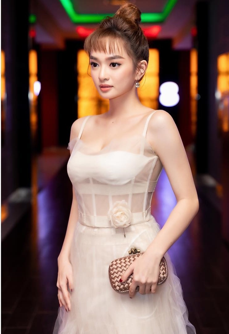 Vì sao Kaity Nguyễn không dám dao kéo? - 9