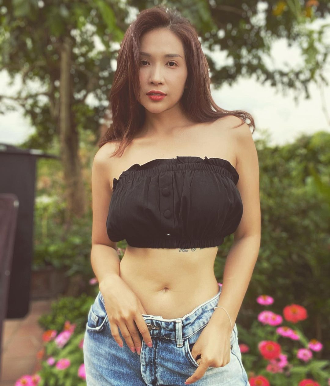 Nữ đại gia bất động sản Hậu Giang giữ vẻ căng tràn sức sống nhờ loại củ vài nghìn đồng - 3