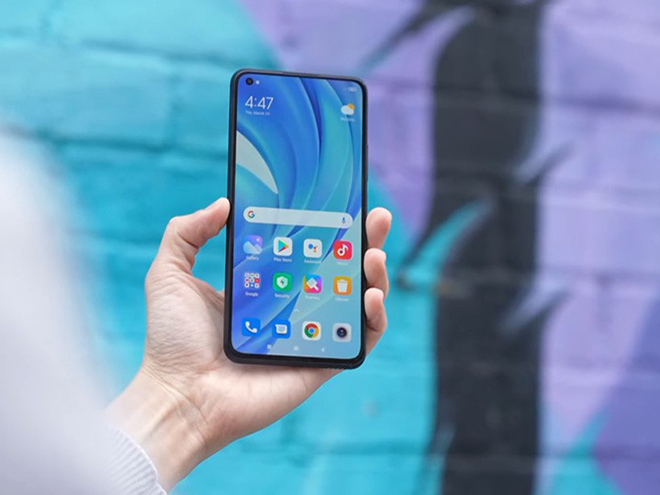 Những smartphone đáng mua nhất tháng 8 - 6