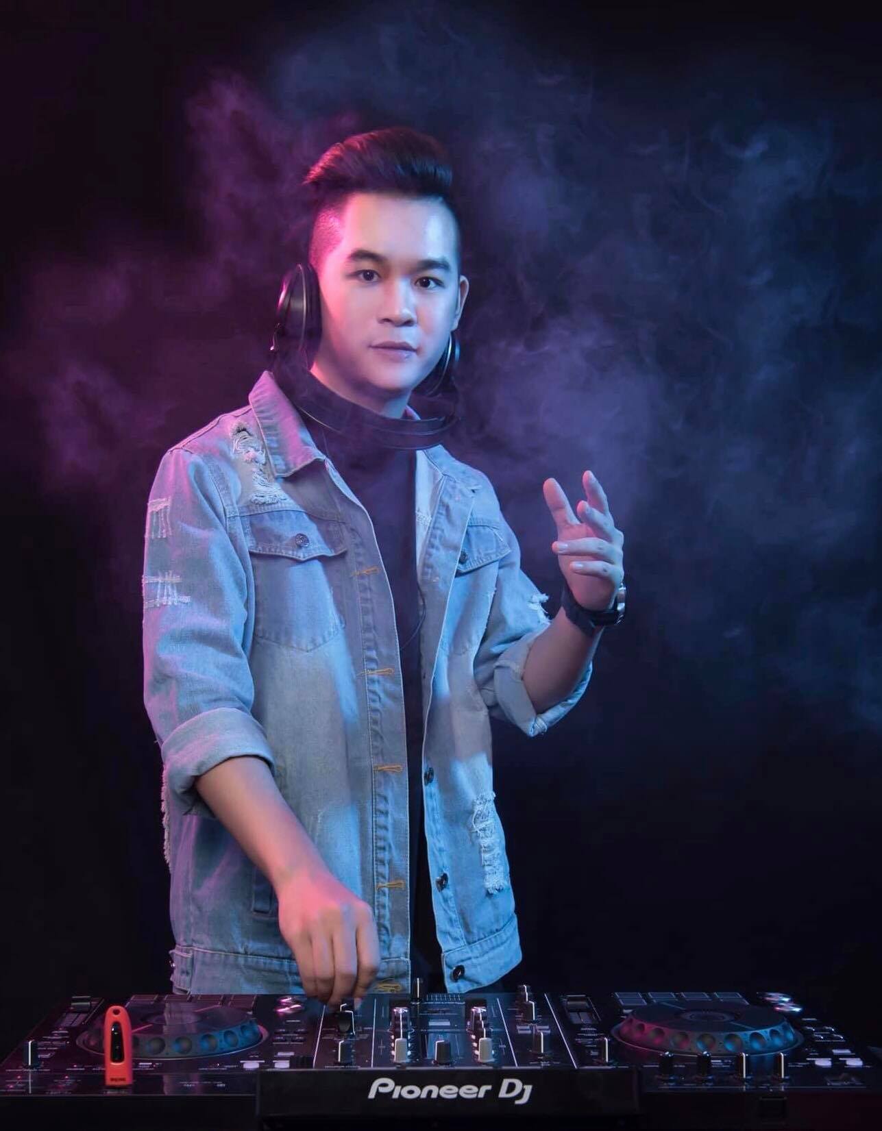 DJ Phơ Nguyễn: “DJ nữ dễ gây thiện cảm và đắt show hơn” - 1