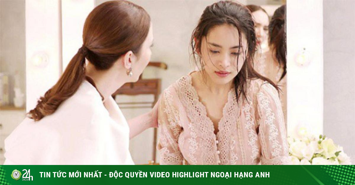 Đi công tác về sớm, vợ phát hiện chồng “không mảnh vải che thân” với bạn mình và màn trả đũa đỉnh cao