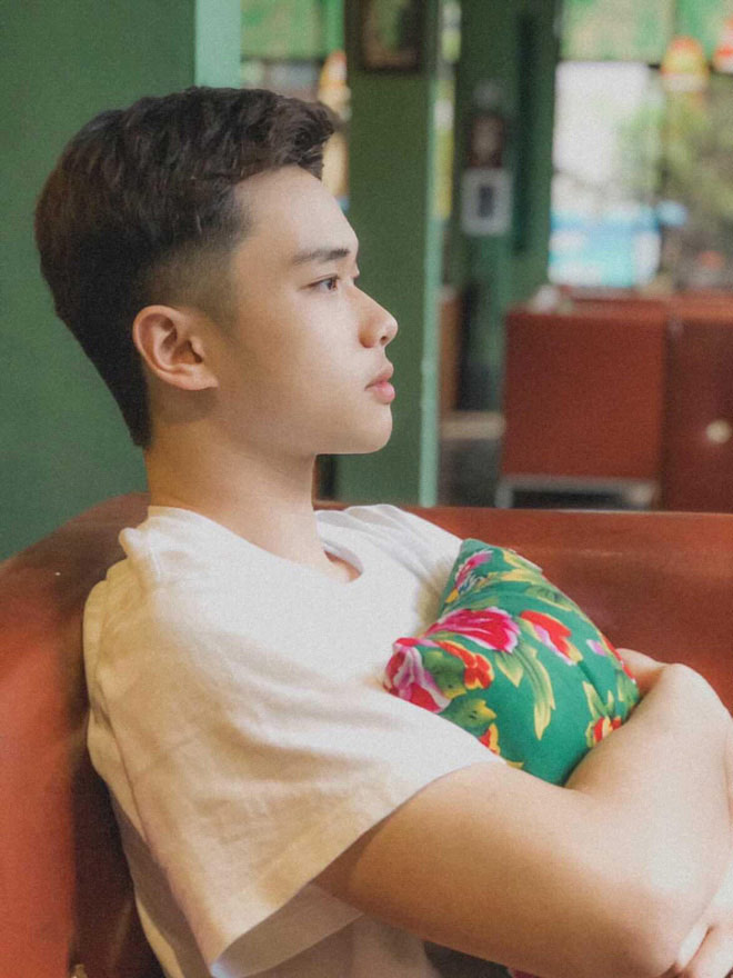 Cô gái có chuyện tình &#34;lạ&#34;, yêu nhau 2 tháng chưa gặp một lần - 4