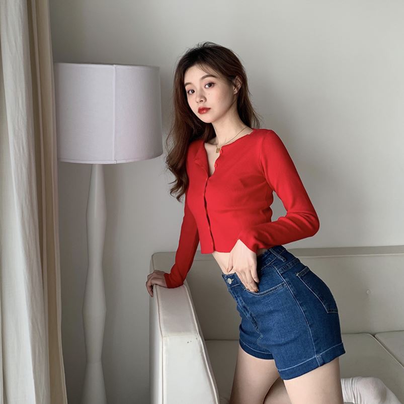Vì sao các cô gái Hàn Quốc chuộng những chiếc quần short? - 1