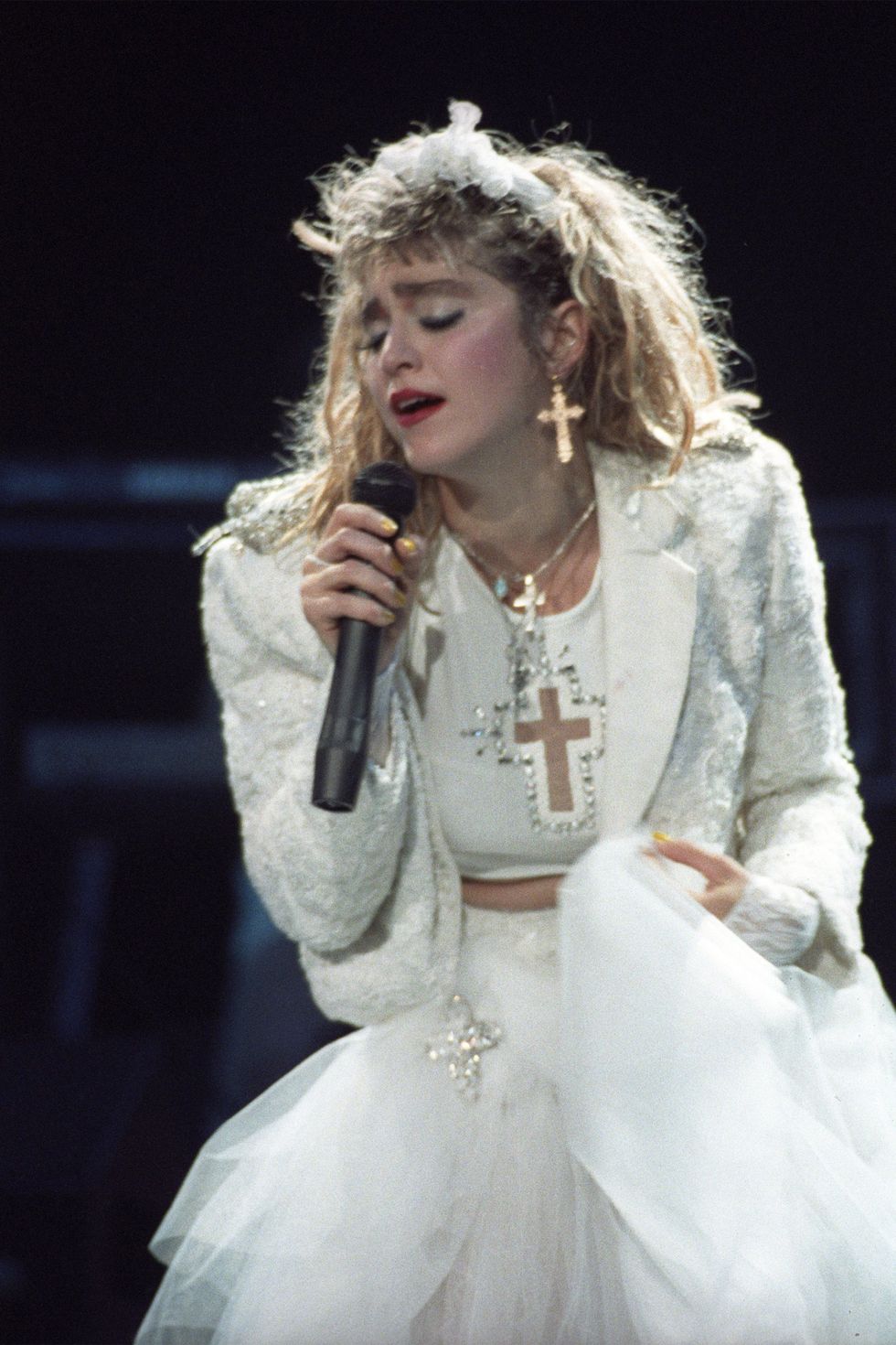 Những trang phục mang tính biểu tượng của “nữ hoàng nhạc pop” Madonna - 5