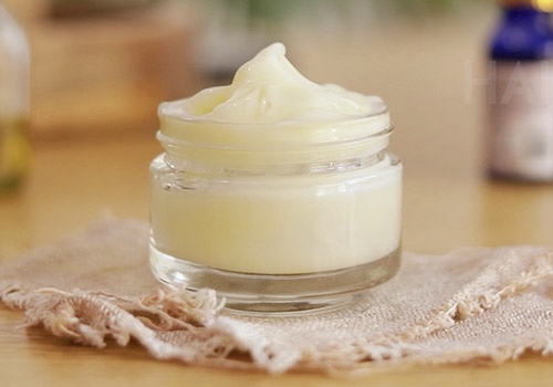 Nhưng phương pháp cổ điển nhưng cực tốt giúp mái tóc huyền thêm óng ả - 1