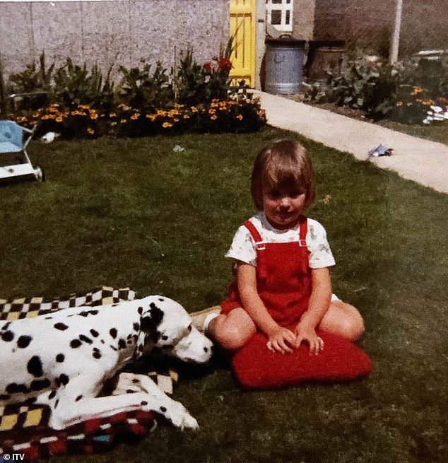 Clip: Người phụ nữ hơn 30 năm được đoàn tụ cùng anh trai - 3