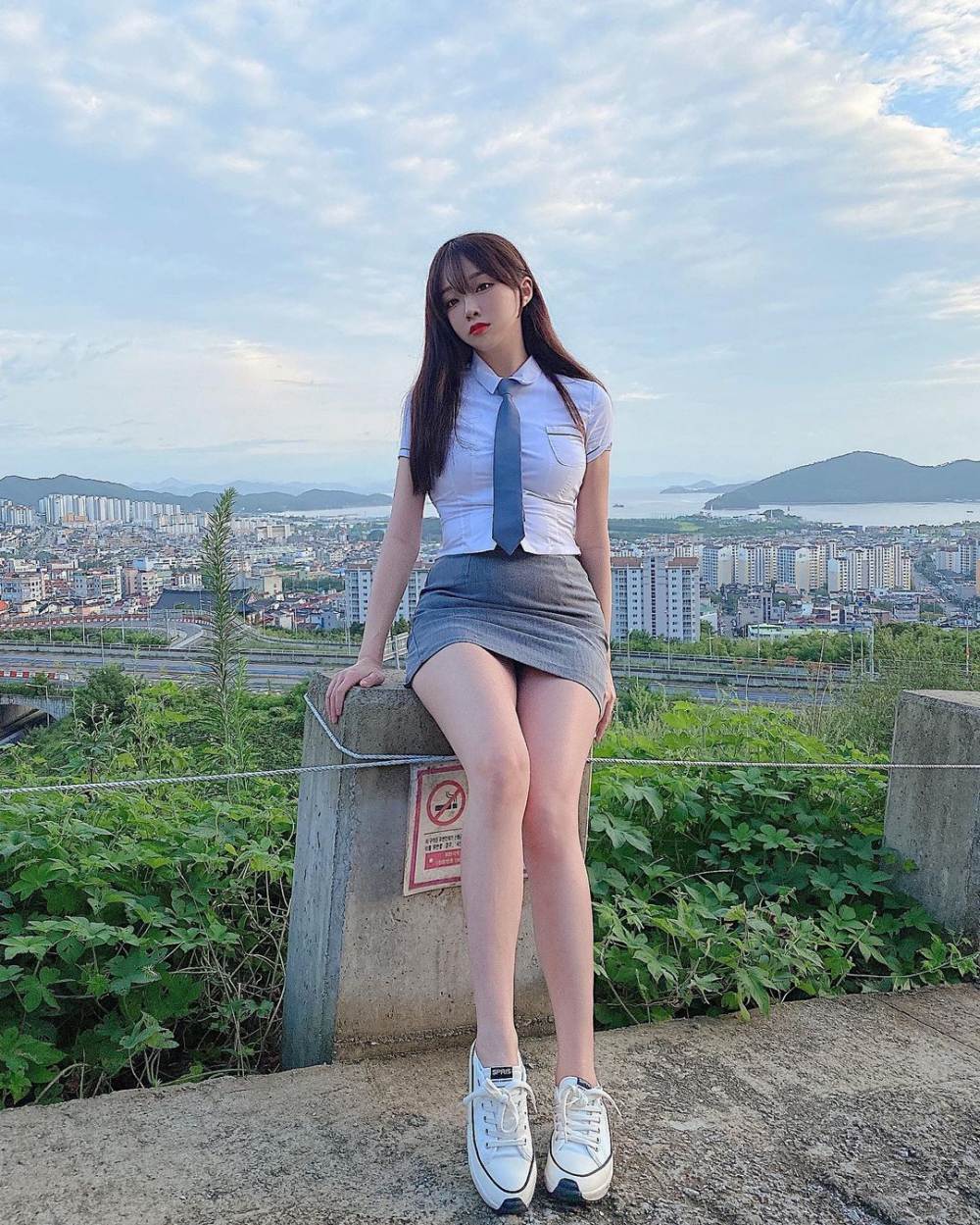 Đồng phục học sinh cấp 3 Hàn Quốc mẫu 06  Khánh Linh