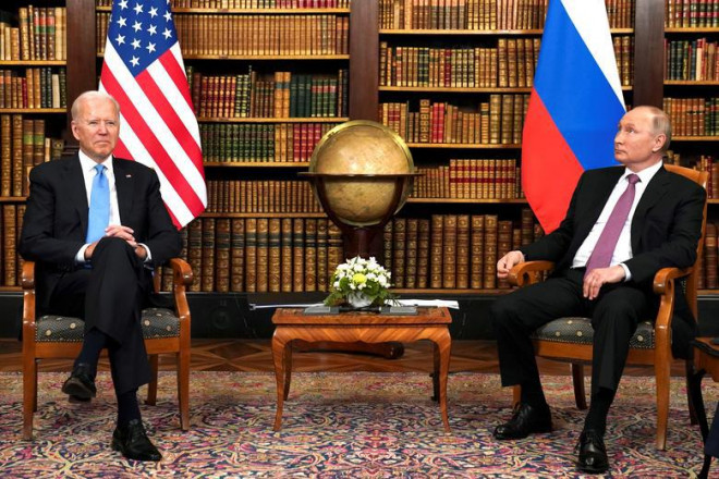 Tổng thống Putin “phũ” với Tổng thống Biden về Afghanistan - 1