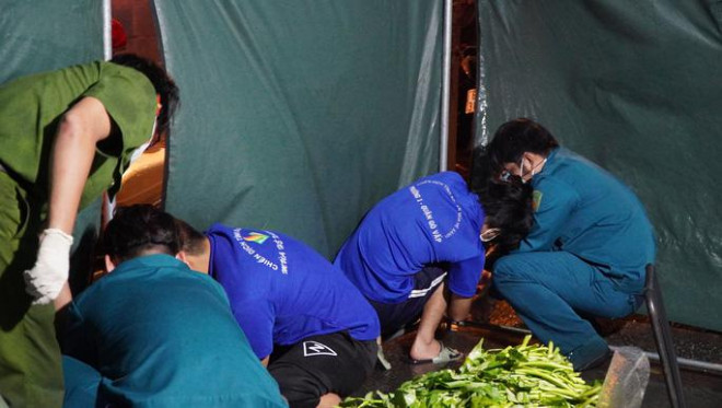 TP HCM bắt đầu 2 tuần siết chặt giãn cách xã hội - 4