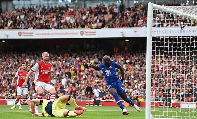 Arsenal vẫy vùng trong nhóm xuống hạng, chuyên gia đòi đuổi HLV Arteta - 1