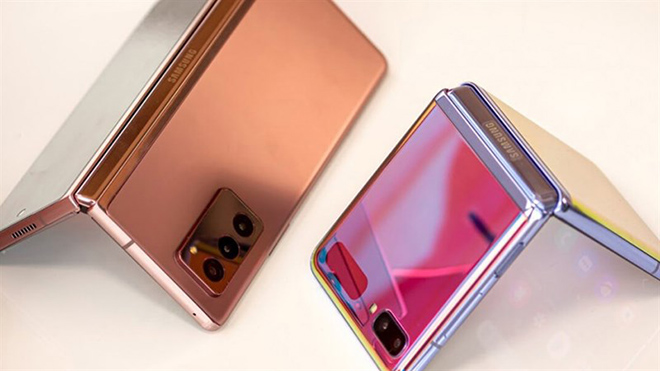 Chưa phát hành, Samsung đã thắng lớn với bộ đôi Galaxy Z - 3