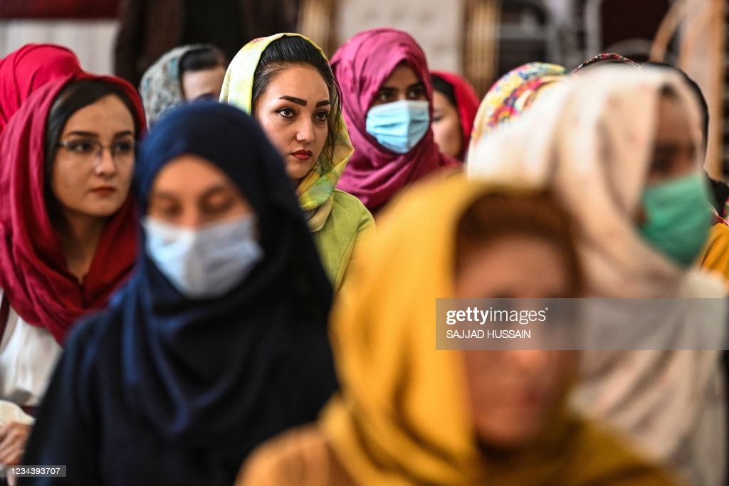 Vì sao Taliban yêu cầu phụ nữ Afghanistan phải ở trong nhà? - 1