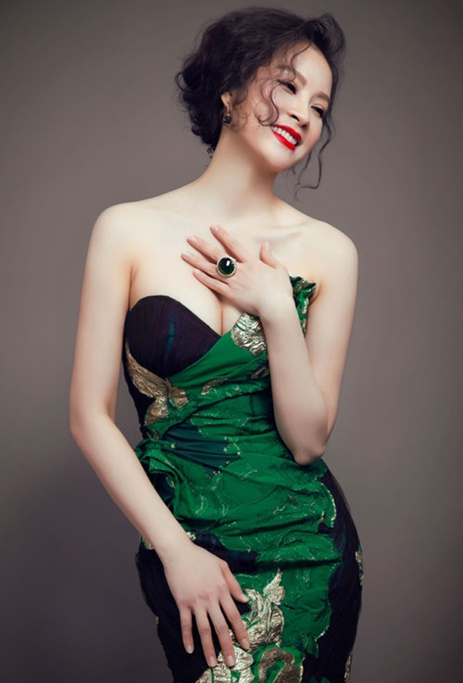 Hiện tại, Thanh Mai vẫn là một trong những người đẹp của showbiz Việt có cuộc sống gia đình hạnh phúc, sự nghiệp thành công.
