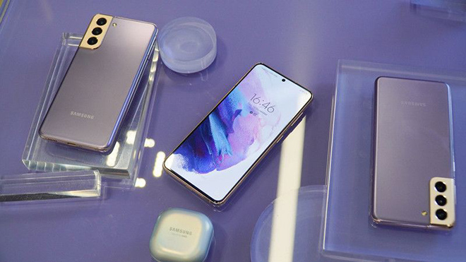 Samsung sắp tung sản phẩm đối đầu iPhone 13 mini vào ngày 8/9 - 1