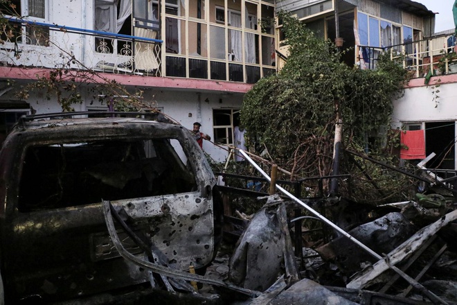 Mỹ không kích diệt ISIS-K ở Kabul: 9 người trong gia đình thiệt mạng? - 1