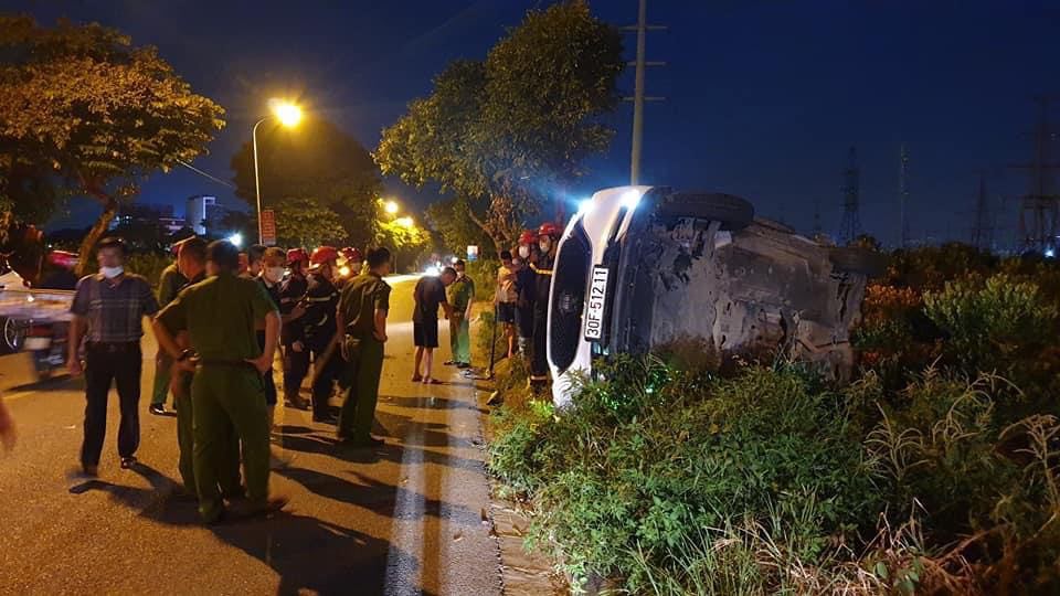 Clip: Xe con gây tai nạn rồi bỏ chạy, hàng chục xe khác rượt đuổi như phim hành động - 2