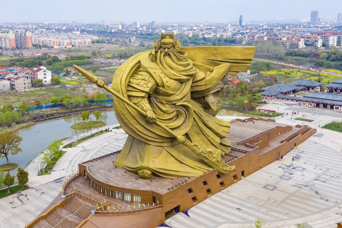 Cái kết cho tượng Quan Vũ khổng lồ ở Trung Quốc - 1